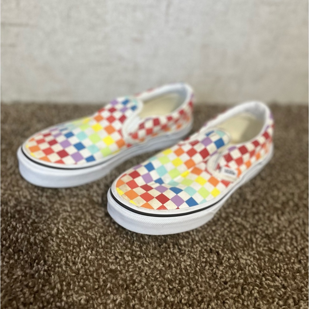 checkered vans